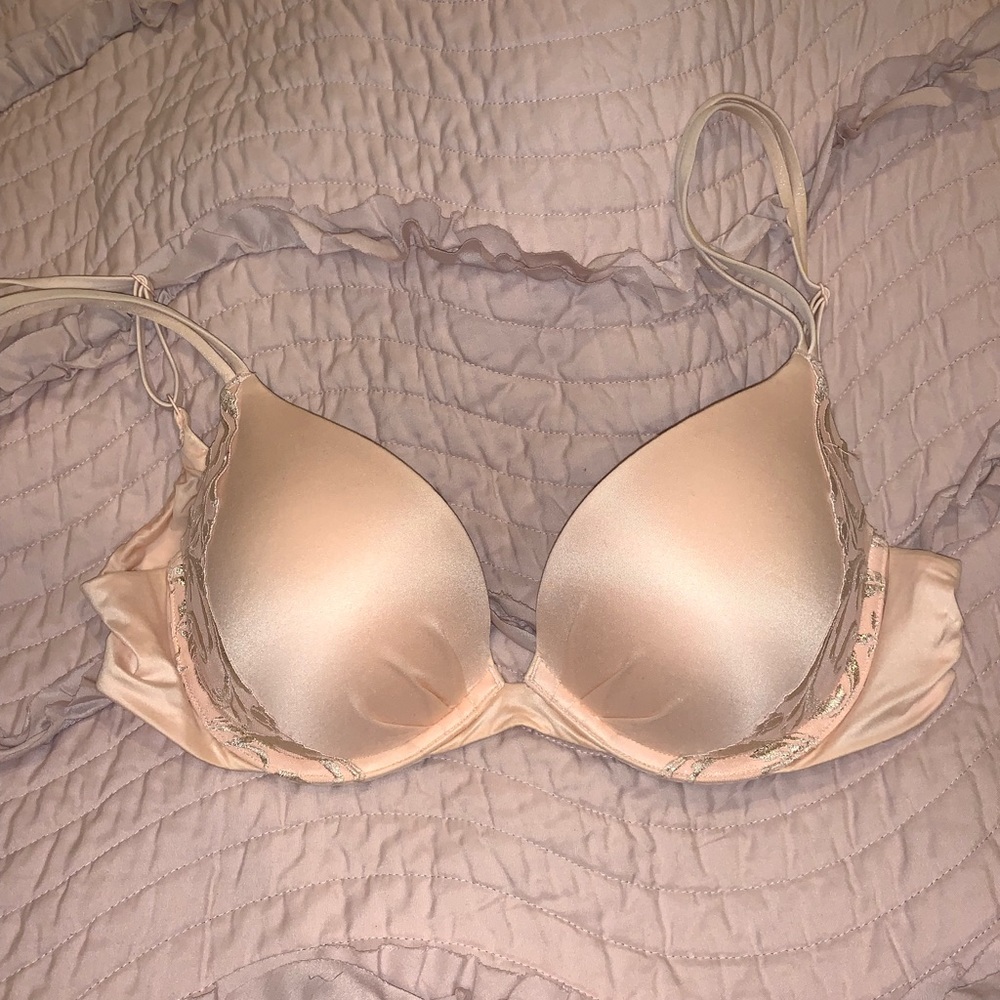 Fabulous by Victoria Secret Bra 36C
